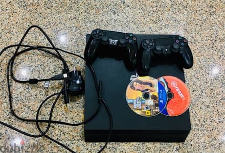 ‏‎جهاز بلاستيشن Ps4 pro 1 tera