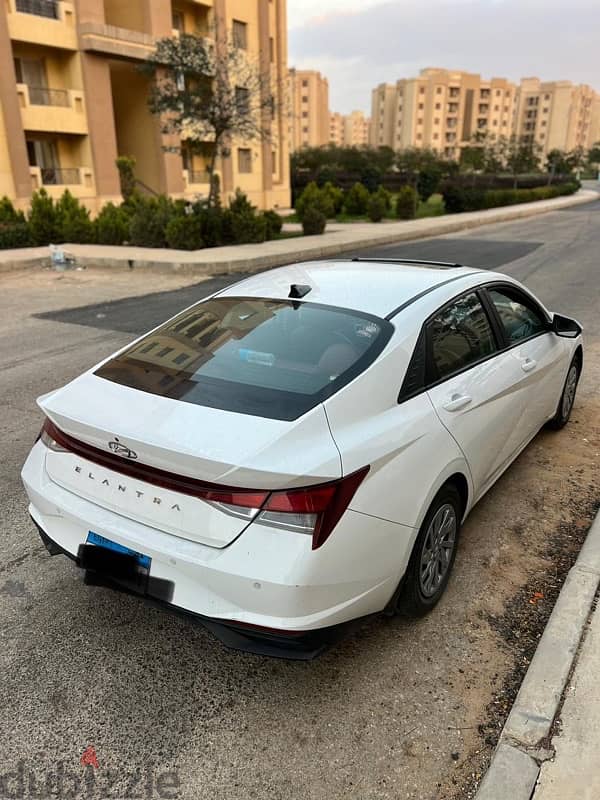 Hyundai Elantra cn7 2022 0