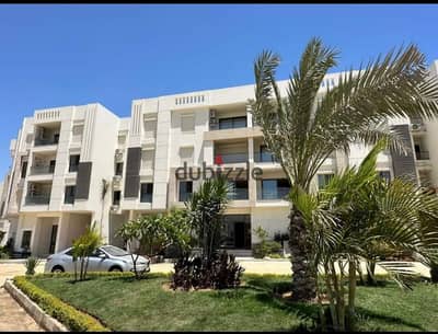 Apartment for sale with the longest payment period in Sheraton and the highest cash discount of up to 40%, prime location near Heliopolis