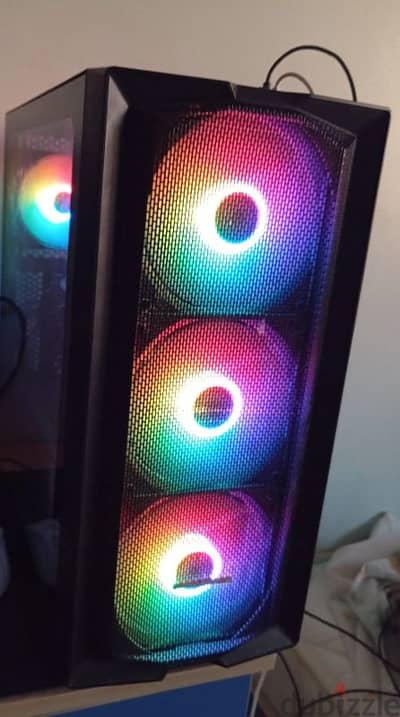 Gaming PC , Good Condition with boxes & Guarantee