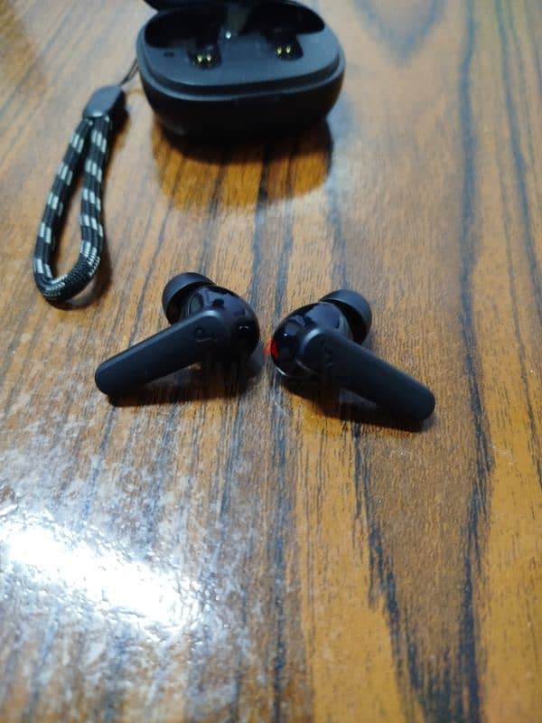 Air pods -سماعة 2