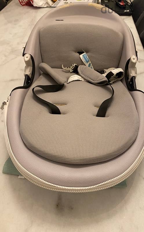 Hotmom Stroller in Perfect Condition - استرولر هوت موم 7