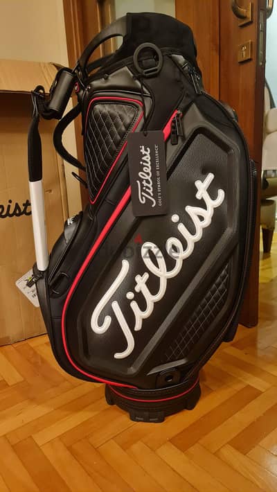 Titleist Golf Jet Black Collection 9.5 Tour Cart Bag