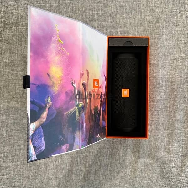 JBL Flip 4 Bluetooth Speakers 6