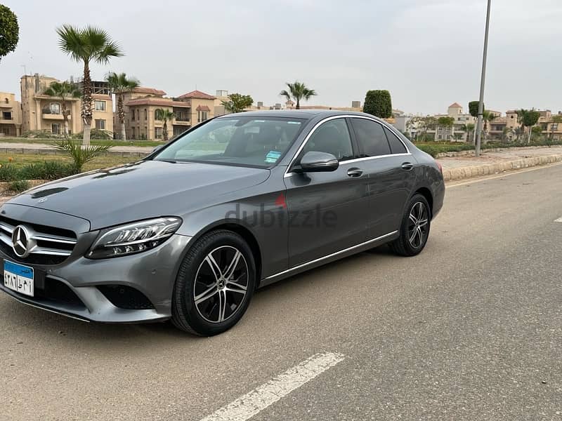 Mercedes-Benz C180 2020 Avant grade plus 0