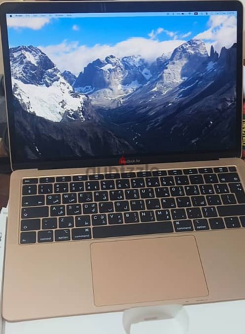 MacBook Air (Retina, 13-inch, 2019) 0