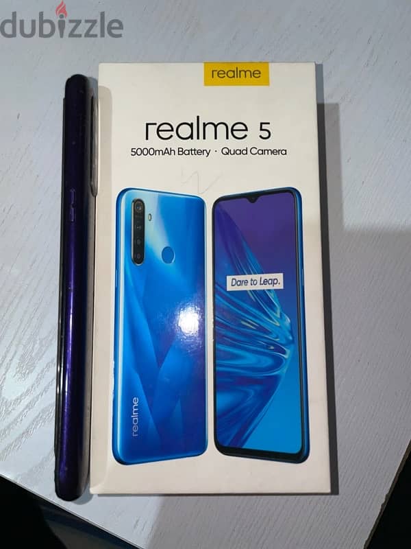 realme 5 crystal purple 3