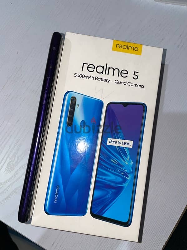 realme 5 crystal purple 4