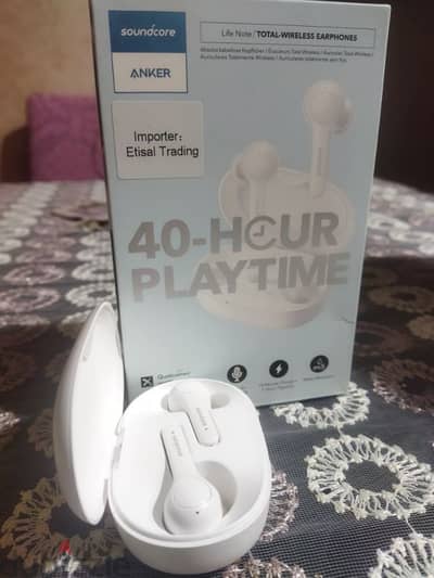 Anker earbuds . . . سماعه أنكر استعمال بسيط