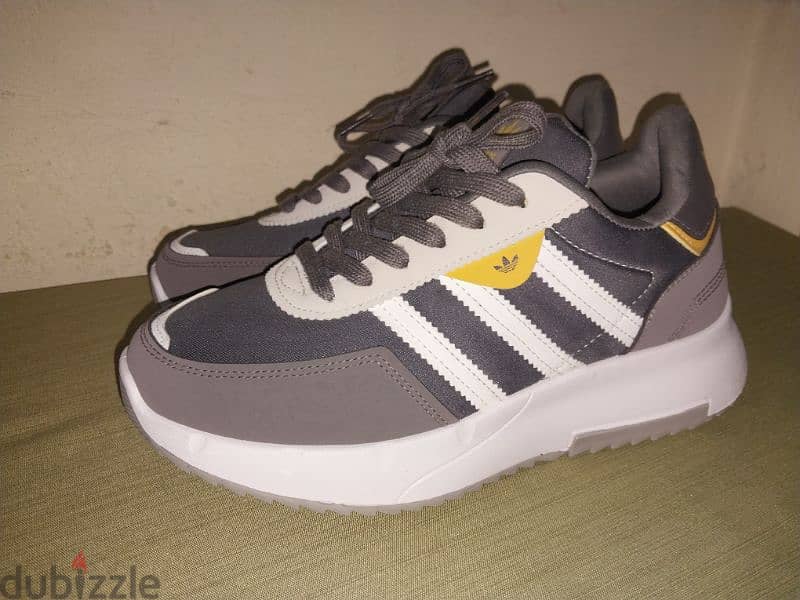 كوتشى adidas 4