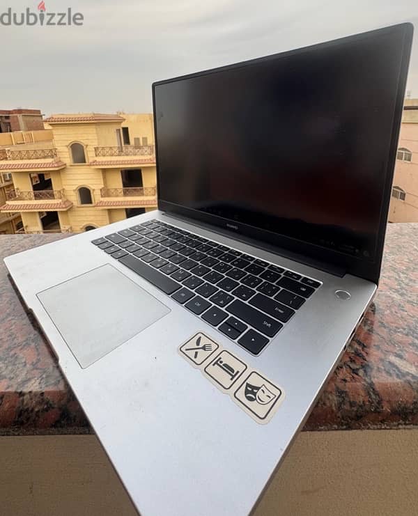 Huawei matebook D15 2