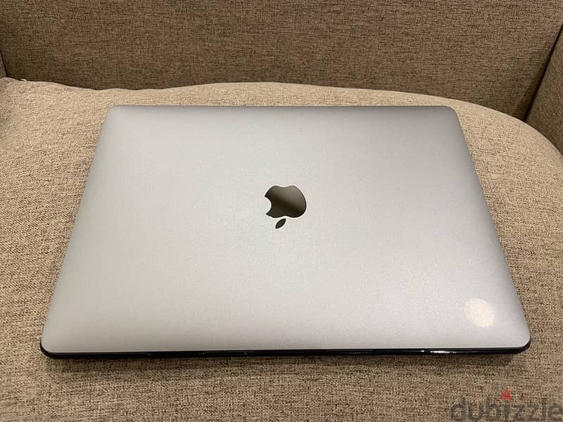 Macbook Pro M1 13 Inch “6 Cycles” 1