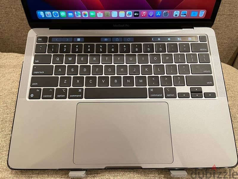 Macbook Pro M1 13 Inch “6 Cycles” 3