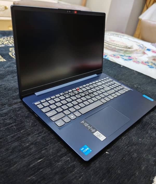 IdeaPad 3 15ITL6 4