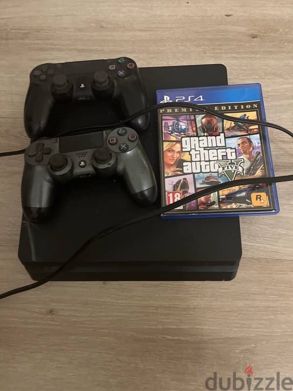 ps4  used with two controllers on GTA 0