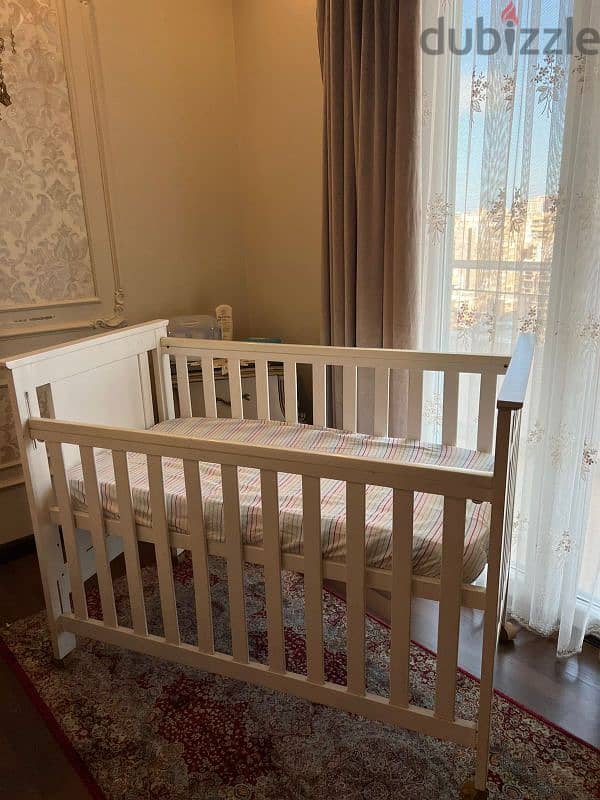 baby crib for sale  سرير طفل للبيع 0