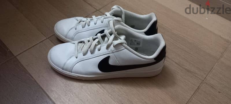 Nike shoes 0