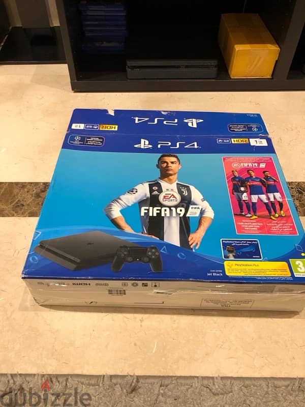 PS4 - 1 TB Slim كامله المرفقات 0