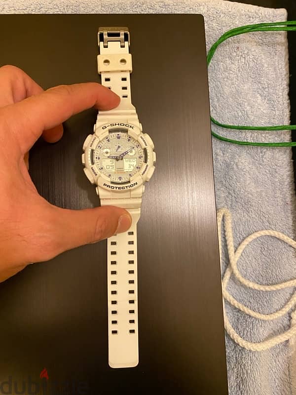 2 used CASIO Gshock GA 100 2