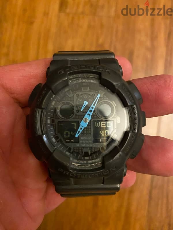 2 used CASIO Gshock GA 100 4