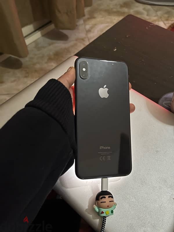 iphone Xs max للبيع 2