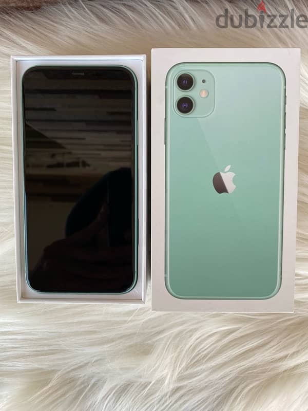 Iphone 11 green 128 giga with box and charger 1