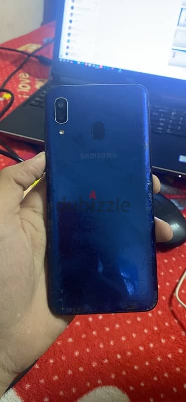 Samsung A20 3