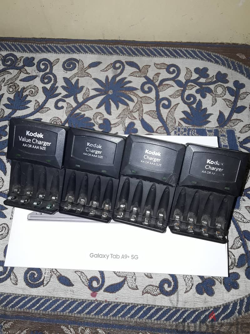 4Kodak Charger للبيع بحاااالة ممتازة 3