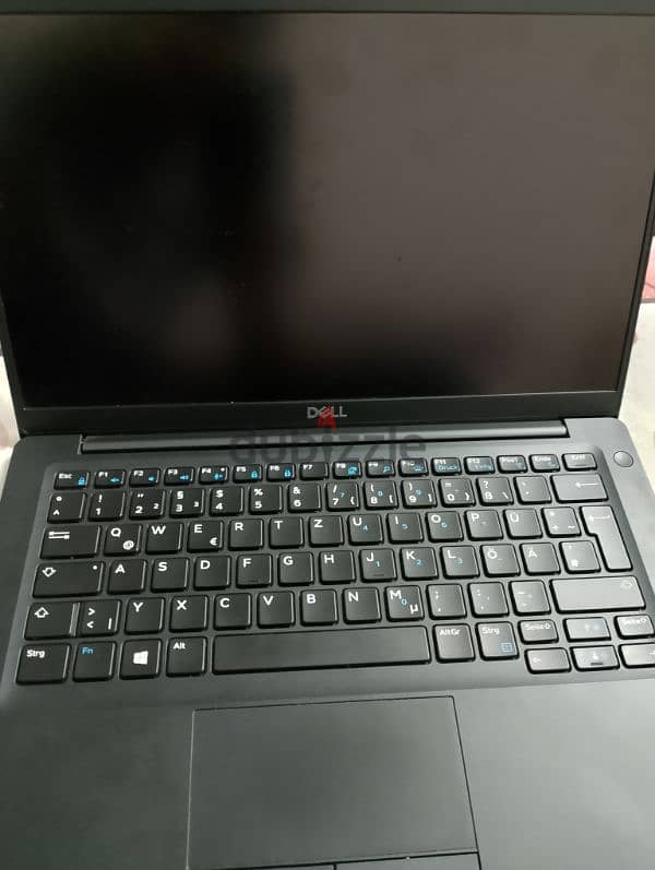 Dell 7320 4