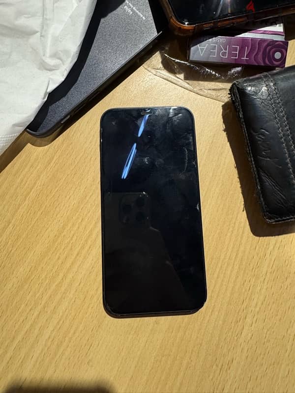 iphone 12 265 gega with box with battery percentage 79% 1