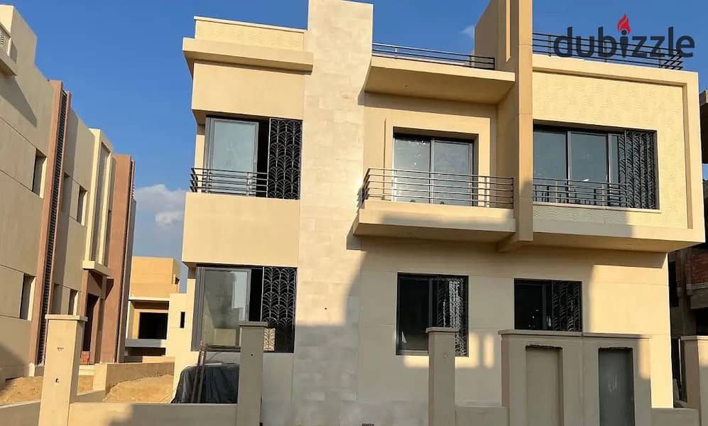 Villa for immediate sale with private swimming pool in installments in the heart of old Sheikh Zayed in ALMA 0