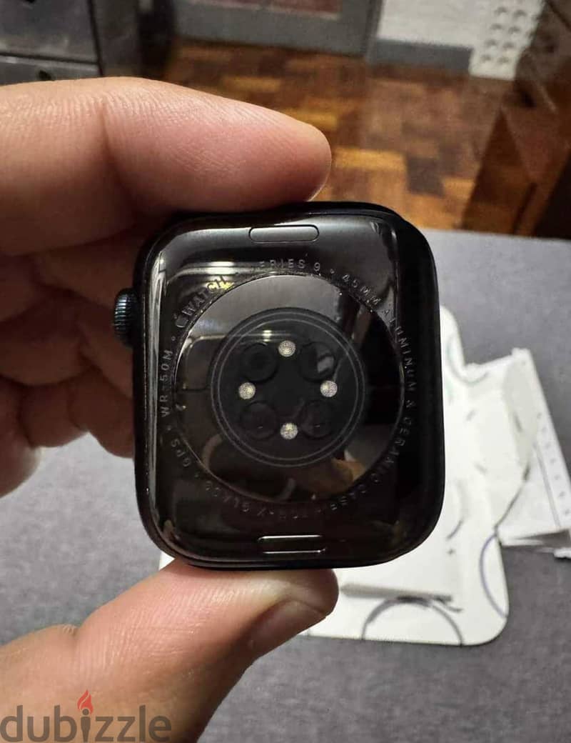 Apple Watch S9 4