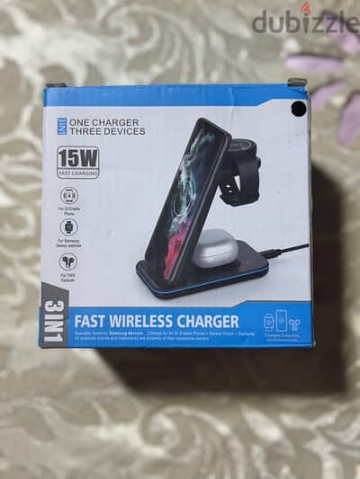 wireless charger 3 in 1. شاحن لاسلكي ثلاثي