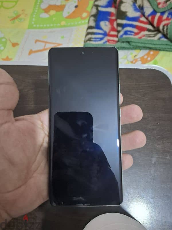 Realme GT6 like new 4