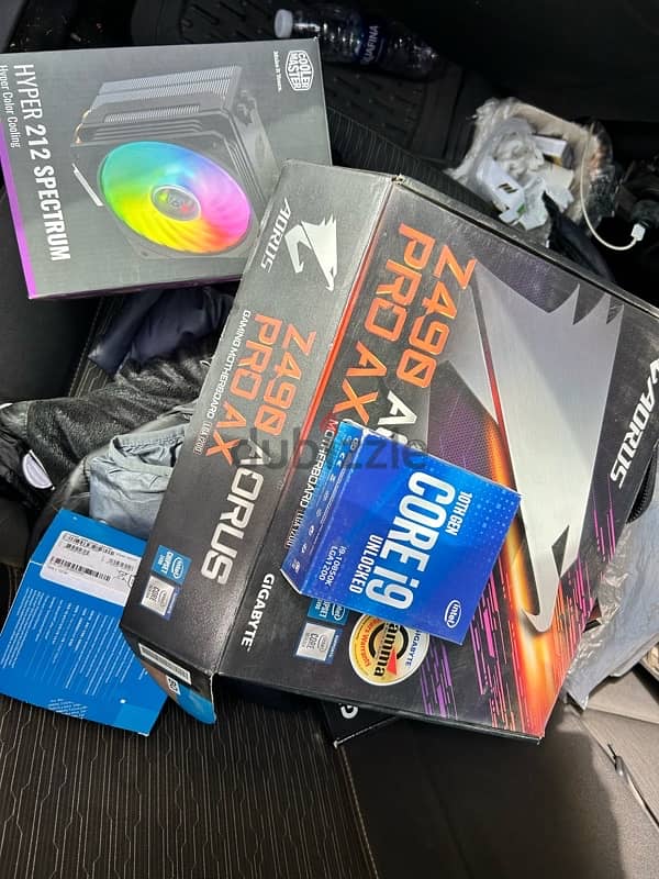 Aorus Z490 Pro Ax + Intel CPU + RGB FAN 1