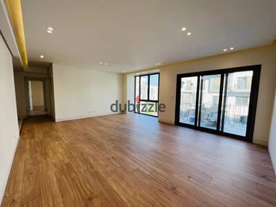 Apartment for rent at a snapshot price in Eastown Sodic Compound, with kitchen and air conditioners, ultra super luxury finishing, distinctive view