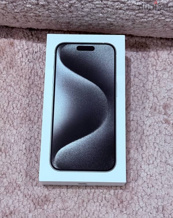 iPhone 15 Pro As New with all accessories in the box 2