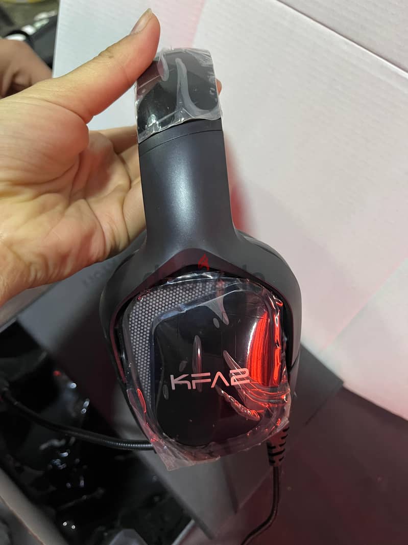 KFA2 SONAR-04 RGB GAMING HEADSET سونار 04 يو اس بي 7.1 سماعة أذن ألعاب 9