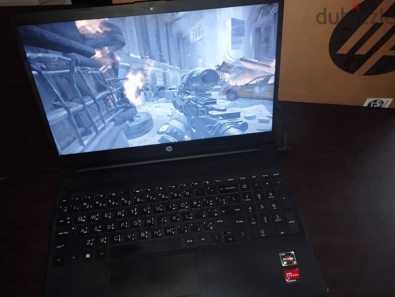 HP 15-Laptop , AMD Ryzen 3-3250U , 16 GB DDR4 , AMD Radeon Graphics 3