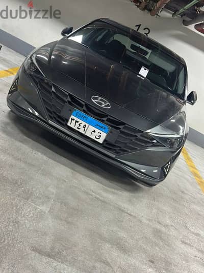 Hyundai Elentra for rent with driver only  هيونداي الينترا cn7 بالسائق