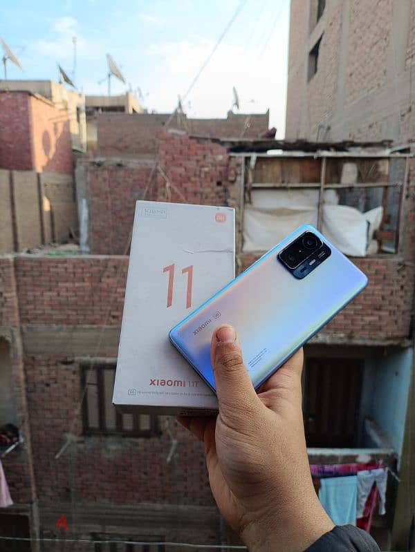 Xiaomi Mi 11t 5G 128/8+4 وحش ببجي حاله جيدا جدا بالعلبه فقط كسر الزيرو 1