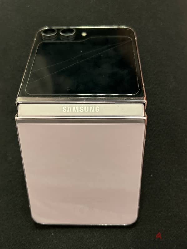 Samsung Galaxy Fold 5 spar parts سامسونج جالاكسي فولد 5 قطع غيار 4