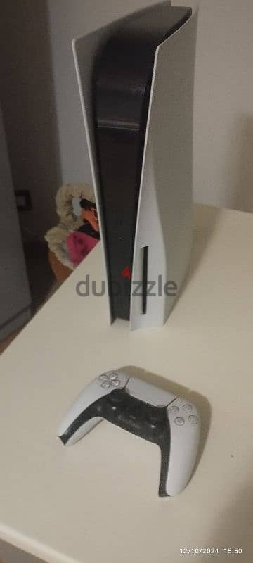 Ps5 With controller (Very good condition) 0