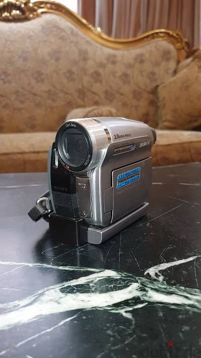 Sony Handycam DCR-HC96