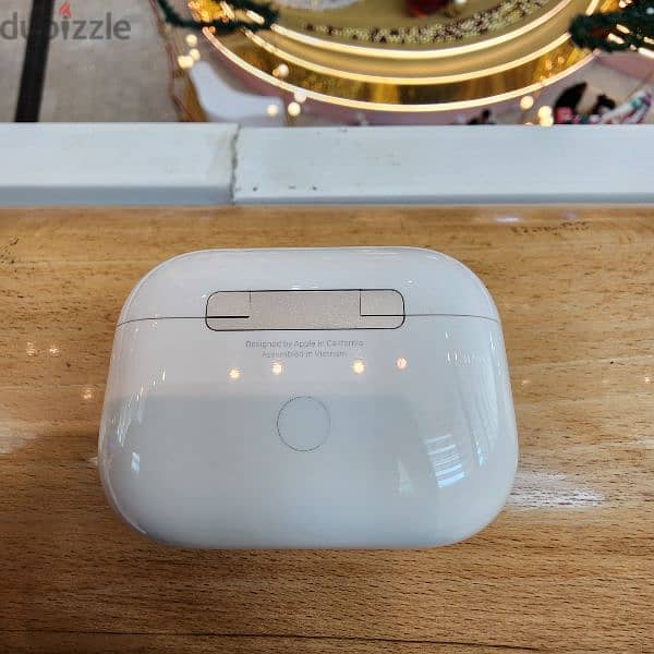 بوكس شحن فقط Airpods pro 2 جيل تاني استعمال ايام بدون خدش 2