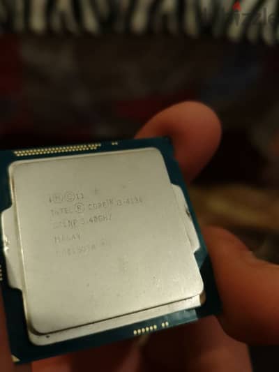 intel core i3 4130 بالمبرد الأصلي