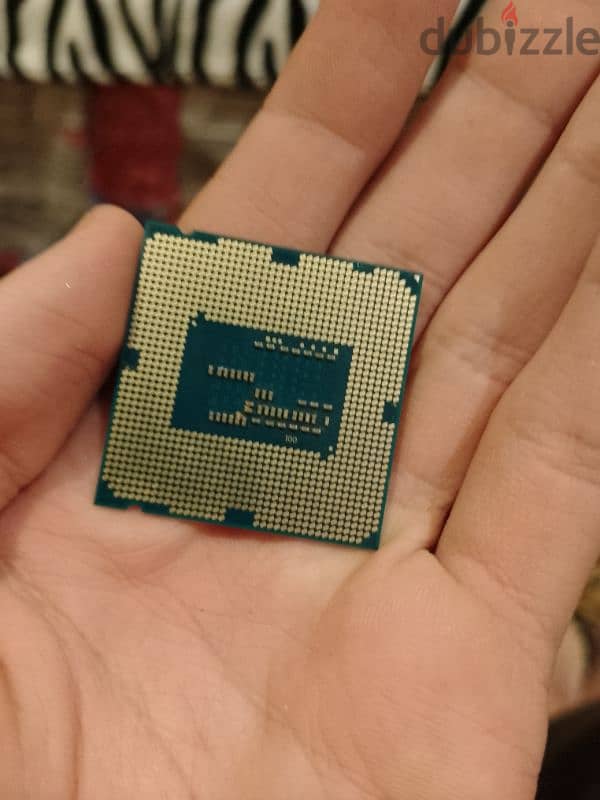 intel core i3 4130 بالمبرد الأصلي 1