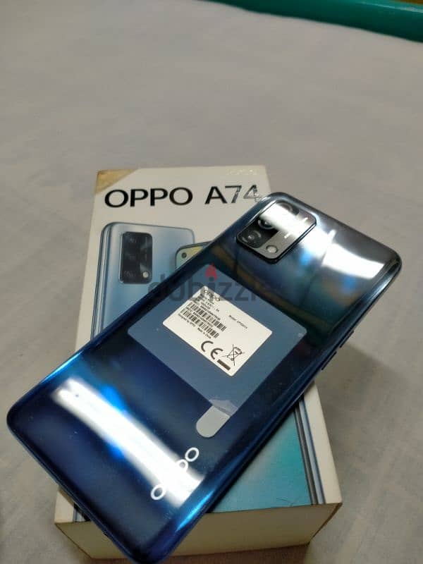 oppo a74 128/6 بلزقة الضهر مفهوش خربوش للتواصل 01113515169 0