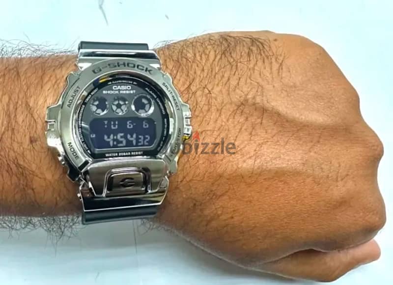 Casio - G-Shock - GM-6900-1DR 1