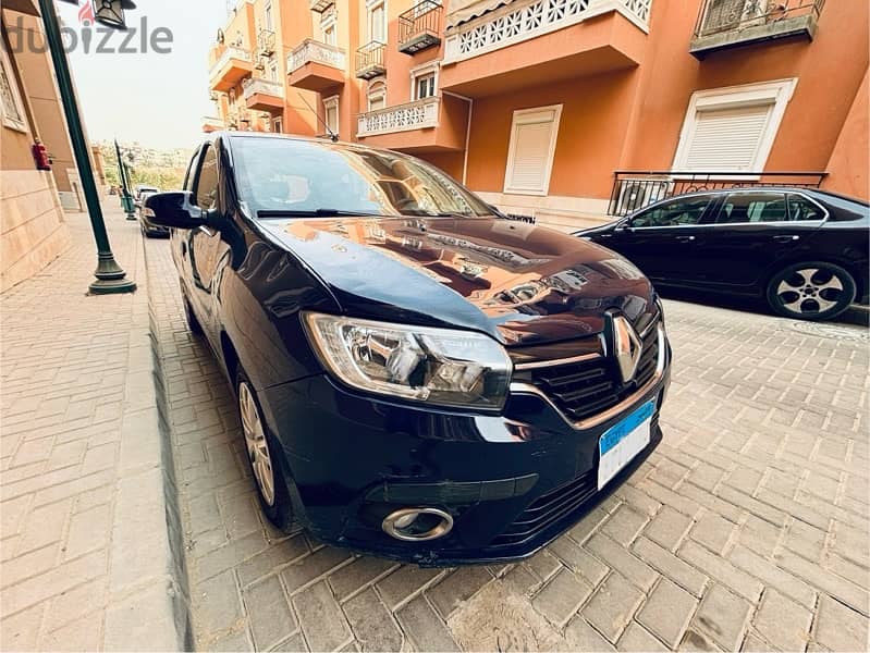 Renault Sandero 2019 Facelift 0